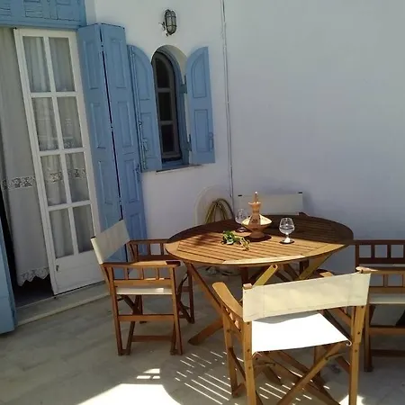 Naxos Castle House Appartement *