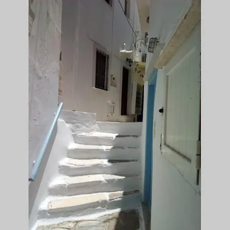 Apartment Naxos Castle House
