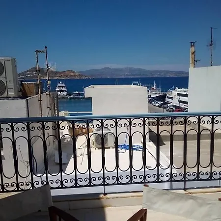 Naxos Castle House Appartement *